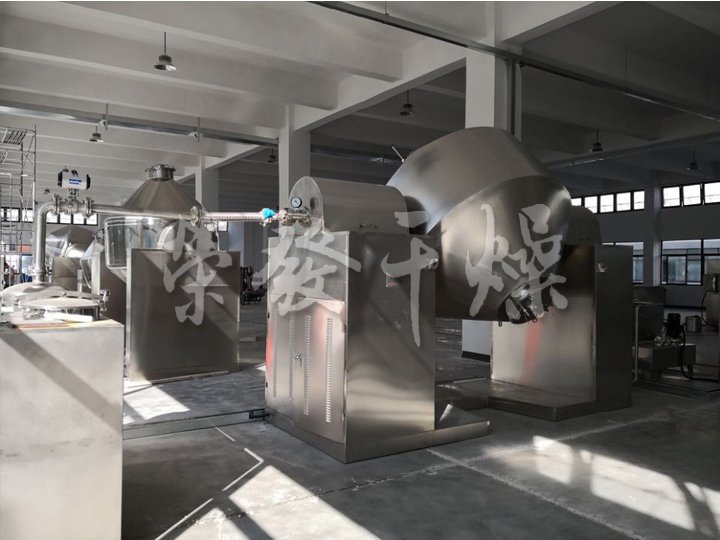 SZG系列雙錐回轉(zhuǎn)真空干燥機(jī)